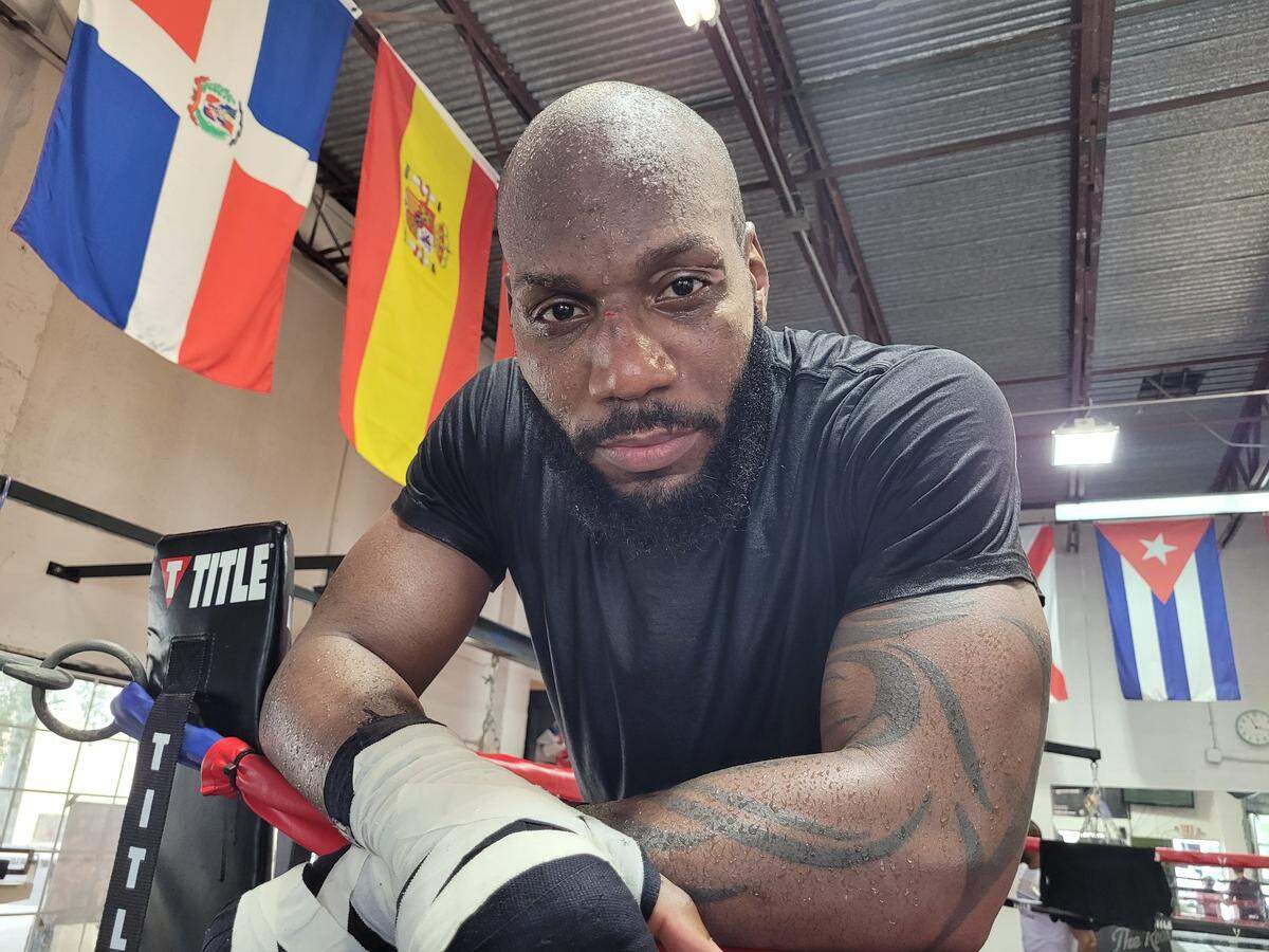 Después de esperar mucho tiempo por una gran oportunidad, finalmente Yunieski “The Monster’’ González va a una cita que podría definir mucho en este momento de su carrera como boxeador profesional.