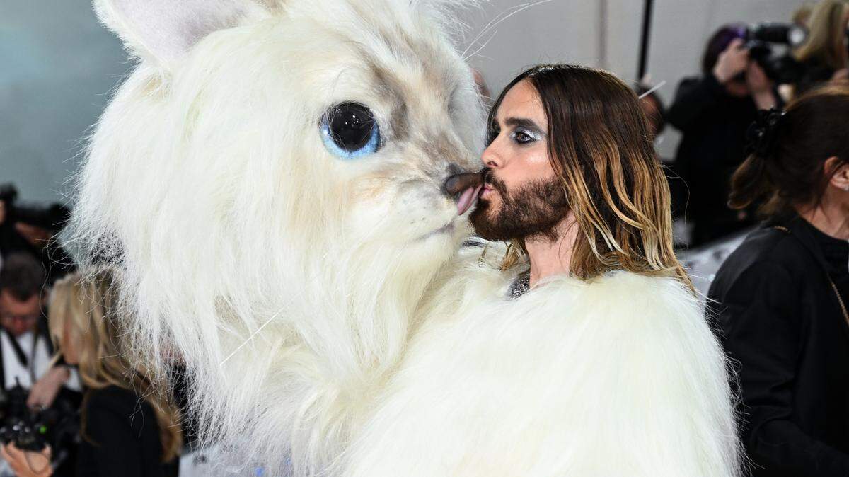5/2/2023 - Jared Leto arriving at The Met Gala 2023 at The Metropolitan Museum of Art, New York. This years theme is Karl Lagerfeld A Line of Beauty. Credit: Doug Peters/EMPICS (Photo by Doug Peters/PA Images/Alamy Images/Sipa USA) *** US Rights Only ***