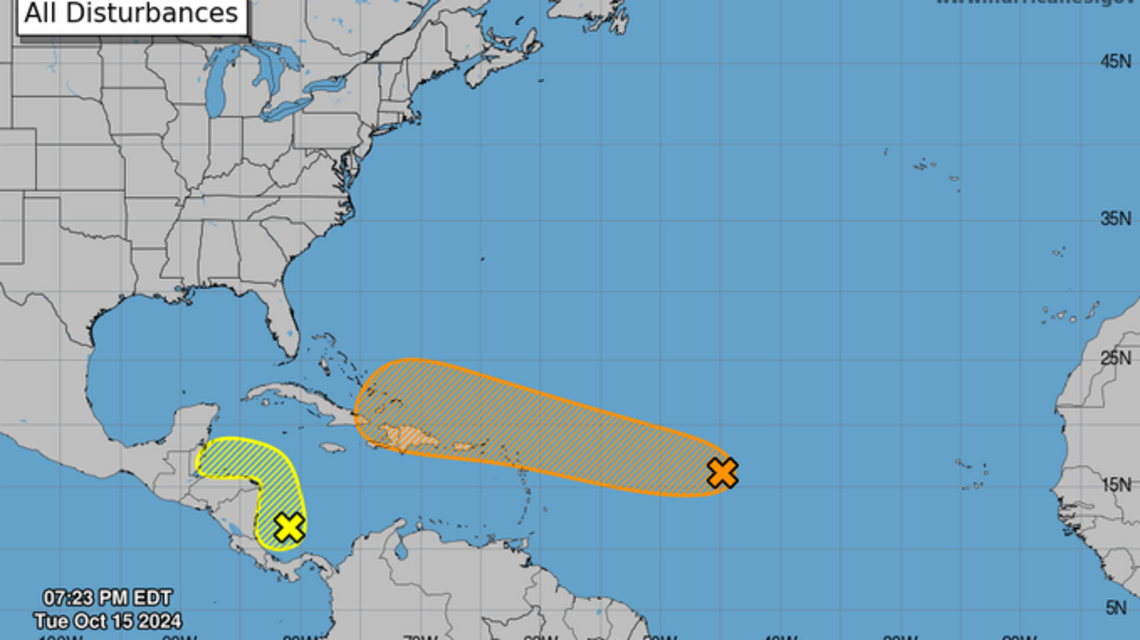 Tras el impacto de dos huracanes, Florida está atenta a sistemas en el Atlántico