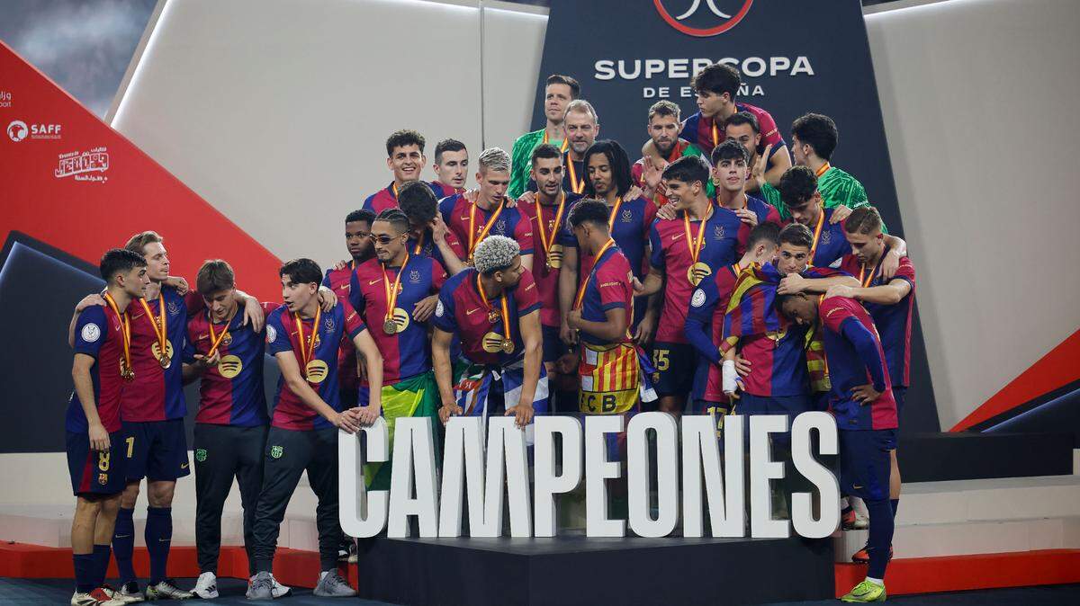 Un eufórico Barcelona, que acaba de ganar al Real Madrid (5-2) en la final de la Supercopa de España, se enfrentará el miércoles en octavos de la Copa del Rey a un decaído Betis.