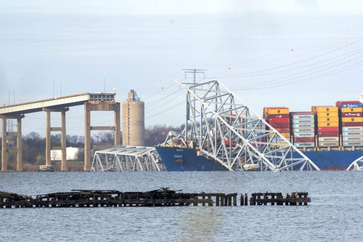 El puente Francis Scott Key de Baltimore colapsó la madrugada del martes 26 de marzo de 2024 por el impacto de un buque de carga que había perdido el control.