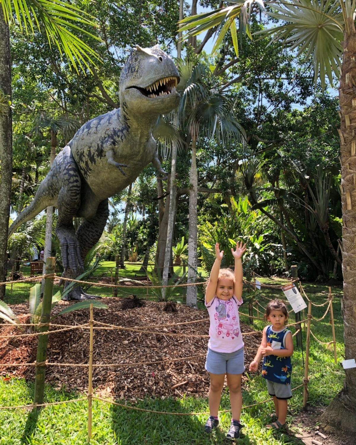 El mundo jurásico cobra vida en Fairchild.