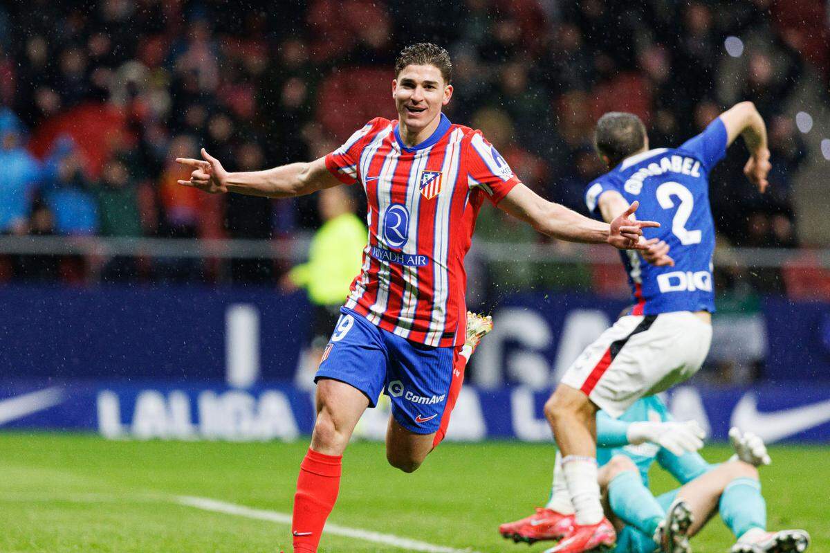 Julian Álvarez lleva nueve goles en sus últimos 13 partidos en todas las competiciones con el Atlético de Madrid.