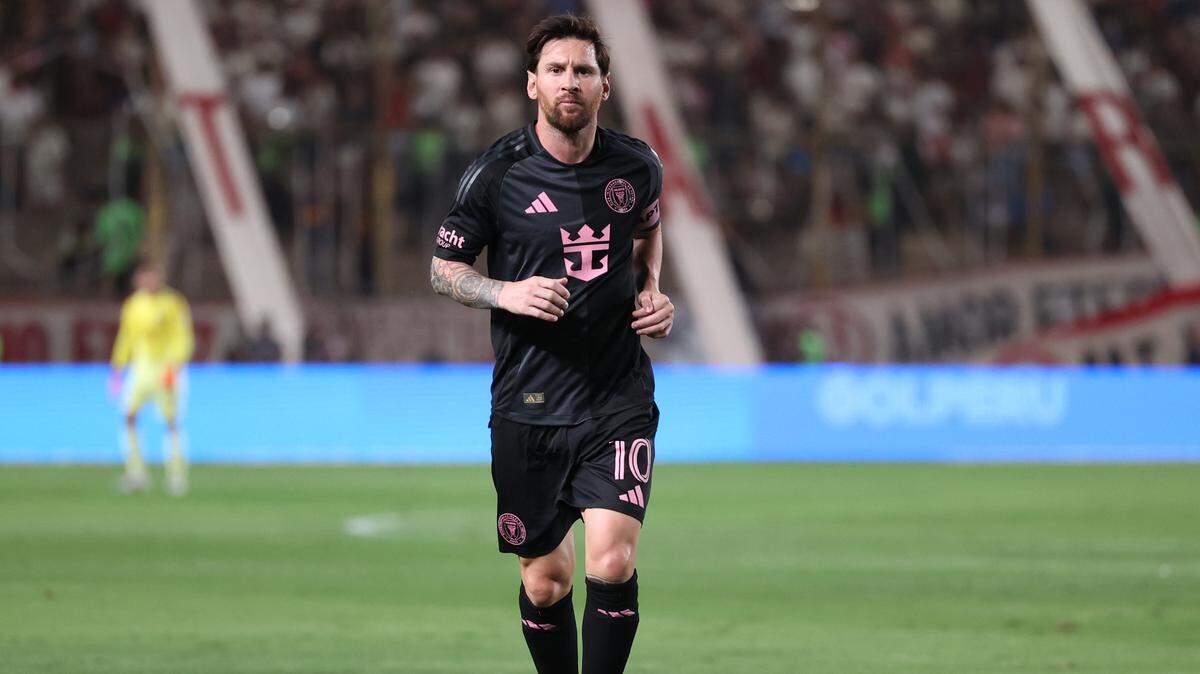 El astro del Inter Miami Lionel Messi durante el partido amistoso ante Universitario de Deportes, celebrado el 29 de enero de 2024 en Lima, Perú. 