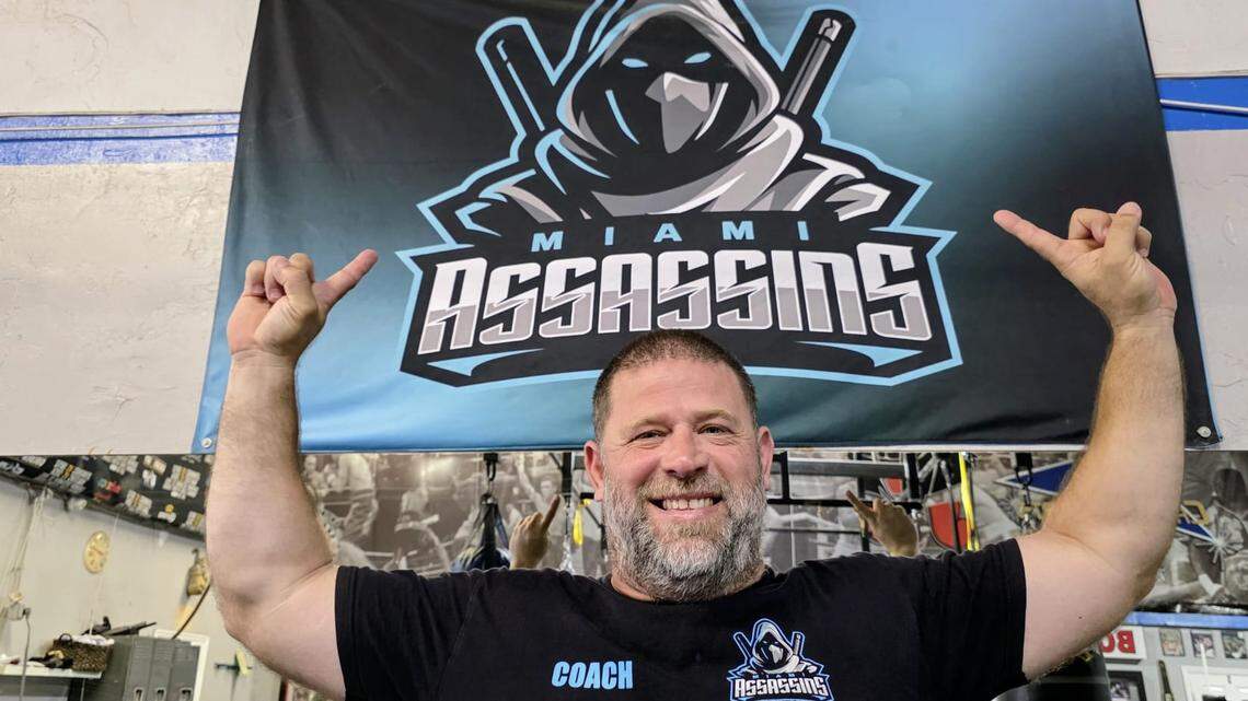 El entrenador Germán Caicedo analiza el invicto del equipo, el formato de la liga y su impacto en el boxeo profesional en Estados Unidos. 