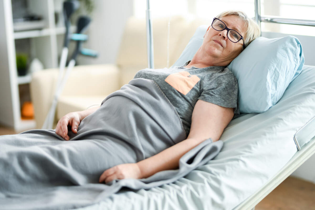 Los especialistas indican que existen dos tipos de sarcopenia: aguda y crónica.