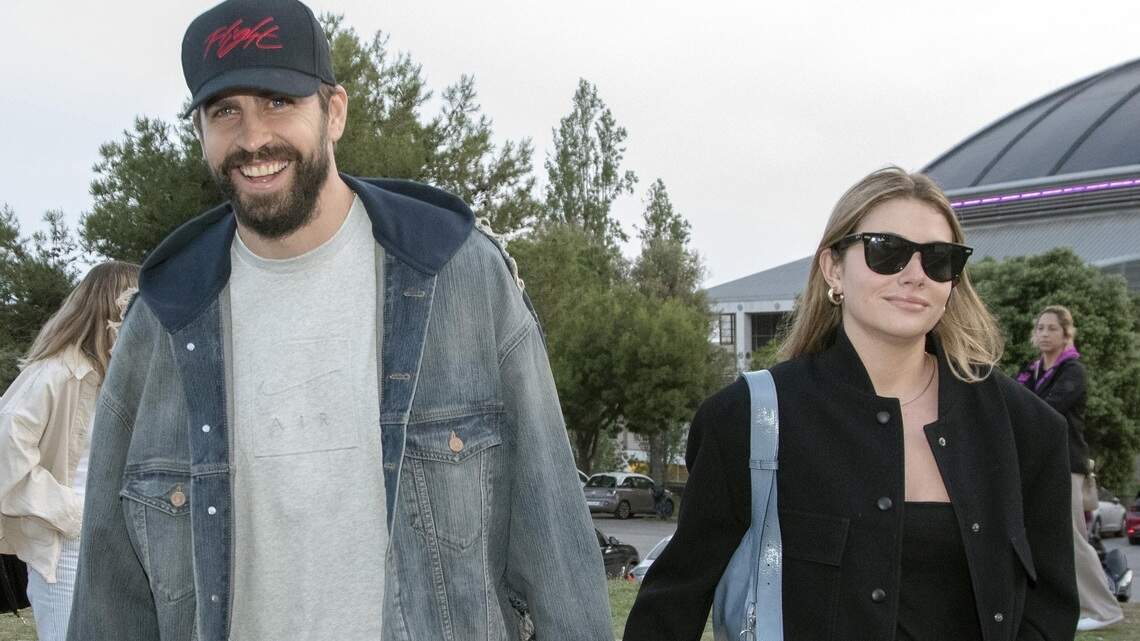 Gerard Piqué reaparece más enamorado que nunca de Clara Chía tras su tenso cara a cara con Shakira en los juzgados