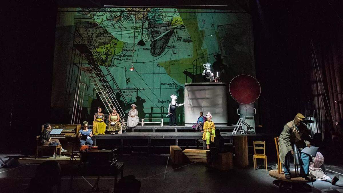 ‘The Great Yes, The Great No’ de&nbsp;William Kentridge en el Arsht Center.