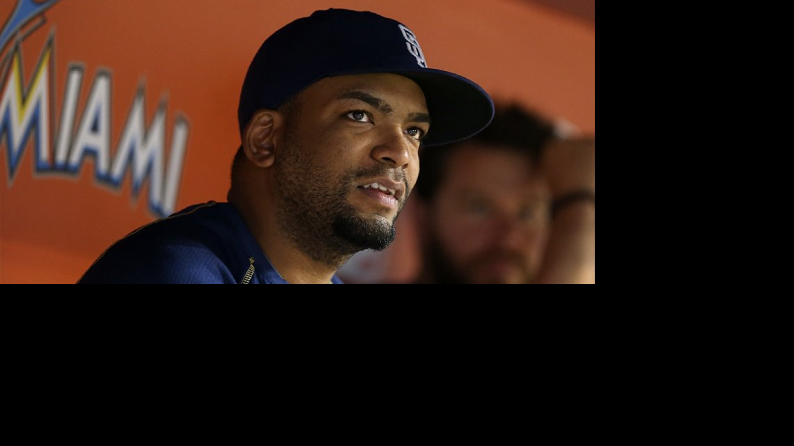 Odrisamer Despaigne en una foto de archivo el 31 de julio del 2015. El derecho cubano busca un puesto en la rotación de los Marlins.