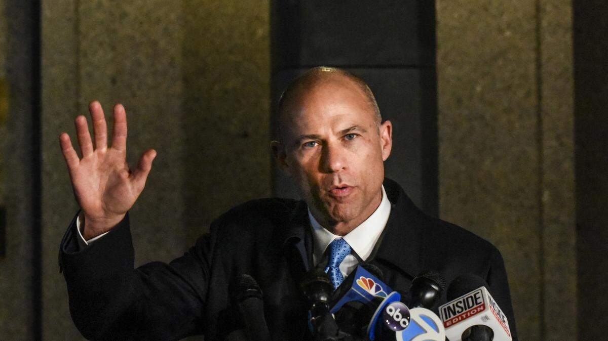 Michael Avenatti, el ex abogado de la actriz porno que demandó al presidente Trump. responde preguntas de la prensa el 25 de marzo del 2019 en Nueva York tras ser liberado por un supuesto caso de extorsión a la compañía Nike.