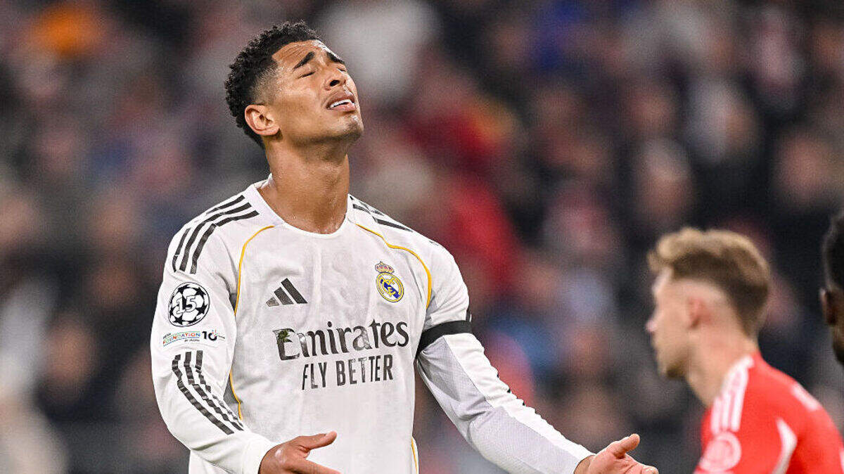 El jugador del Real Madrid Jude Bellingham reacciona tras una jugada ante el Bayern Munich, en el partido de vuelta de los cuartos de final de la Liga de Campeones celebrado el 15 de abril de 2026 en Munich. 