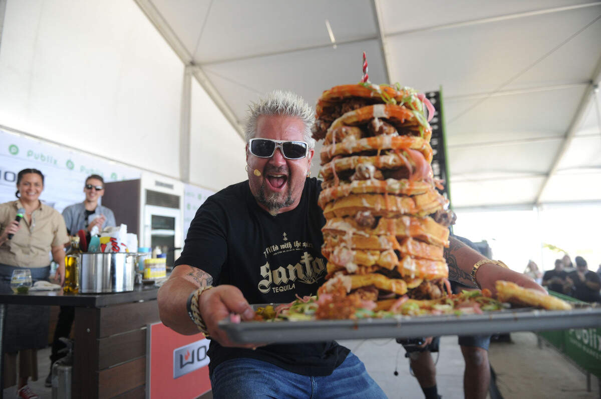 Jimmy Piedrahita y su equipo se unen nuevamente a Guy Fieri para la versión en vivo de “Diners, Drive-Ins and Dives”, el programa del Food Network.