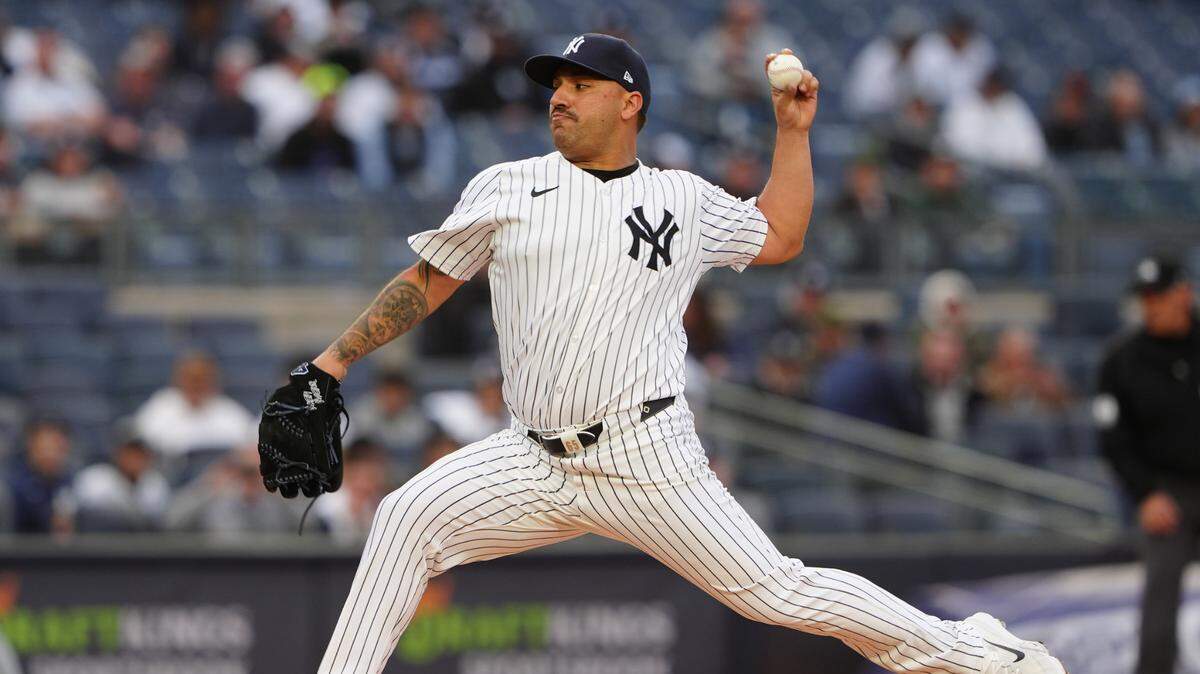 El abridor de los Yankees Néstor Cortés trabajó ocho entradas y permitió dos hits a los Marlins de Miami, en el partido celebrado el 8 de abril de 2024 en Nueva York.