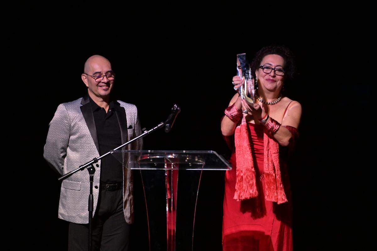 Eriberto Jiménez, director de IBFM, y la periodista mexicana Rosario Manzanos, Premio “Criticism and Culture of Ballet”.