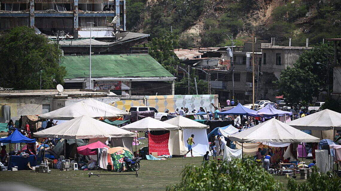 “Esto es horrible’’. La triste realidad en los refugios para damnificados de los terremotos en Venezuela