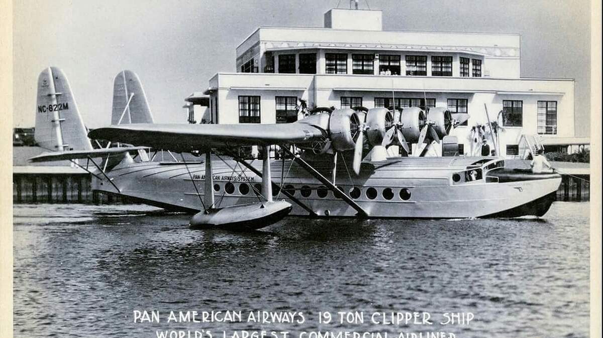 PAN AMERICAN AIRWAYS - 19 TON CLIPPER SHIP. 