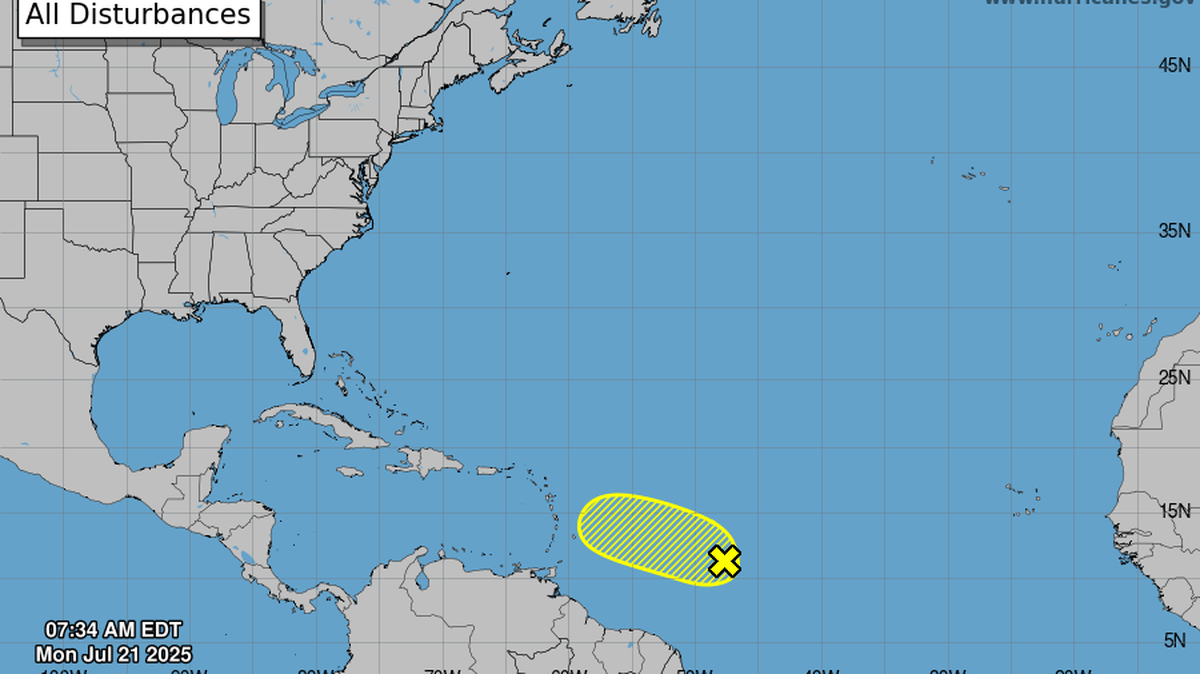 Se espera que la onda tropical Invest AL94 se desplace hacia el Atlántico Norte Tropical.