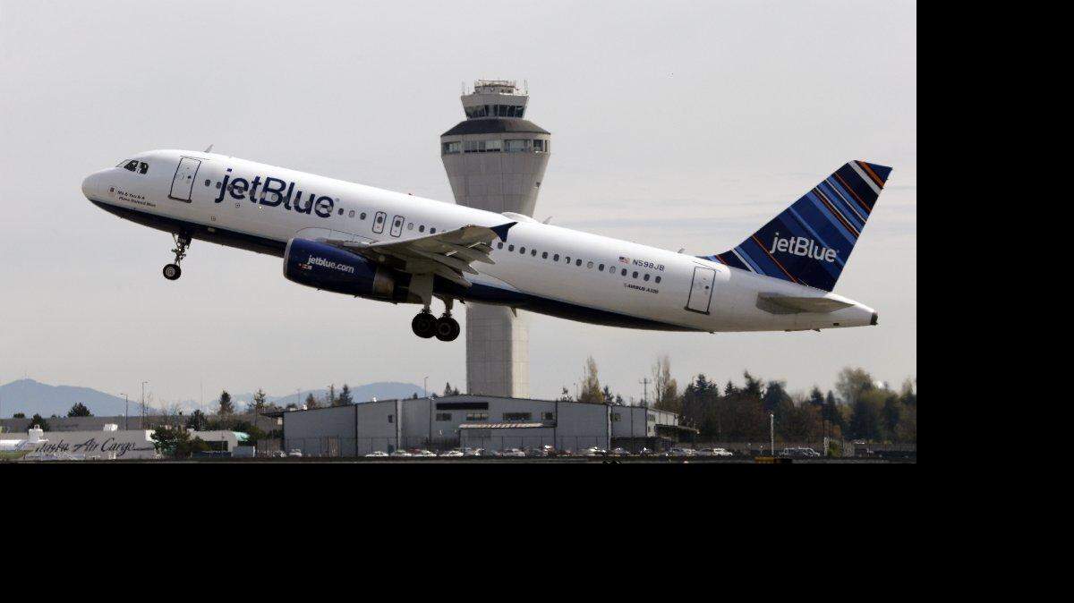 JetBlue se convierte en la primera compañía aérea grande de Estados Unidos que inicia esa ruta desde que a comienzos de año se flexibilizaron las restricciones de viaje entre los dos países.