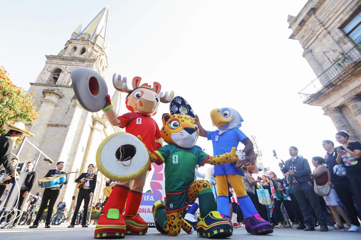 La batalla de los aficionados por la compra de boletos para ver a sus selecciones jugar en la Copa del Mundo 2026 continua. La FIFA ha recibido más de 500 millones de solicitudes de entradas en 33 días. 