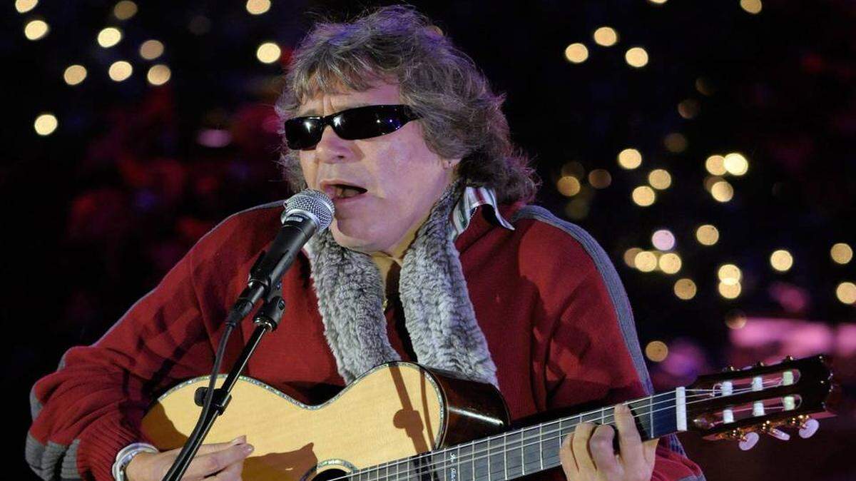 El cantante puertorriqueño Jose Feliciano.