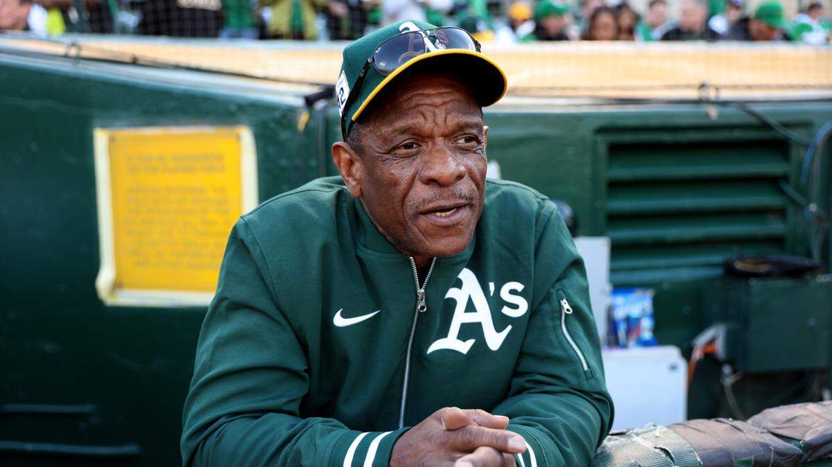  Rickey Henderson es considerado el mejor primer bate de todos los tiempos, uno de los peloteros más completos de Grandes Ligas, el rey de las bases robadas (1,406) y de las carreras anotadas (2,295). 