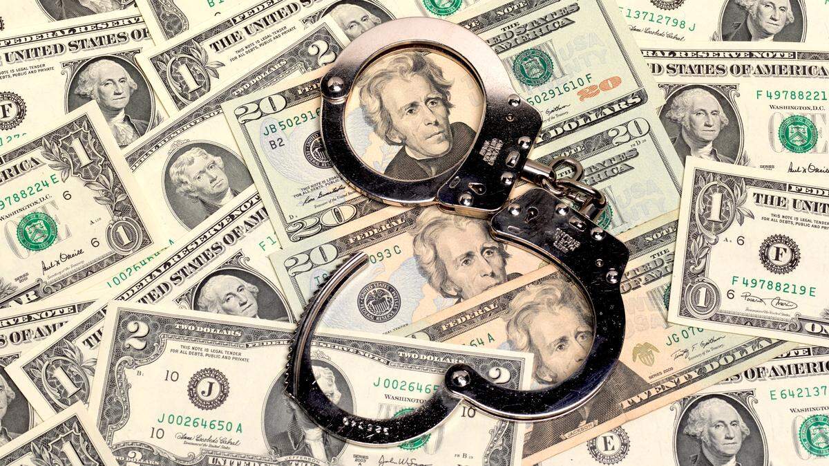 Un hombre de Miami fue arrestado por suplantar arrendador en Facebook Marketplace, estafando a varios inquilinos y llevándose más de 50,000 dólares según la policía.