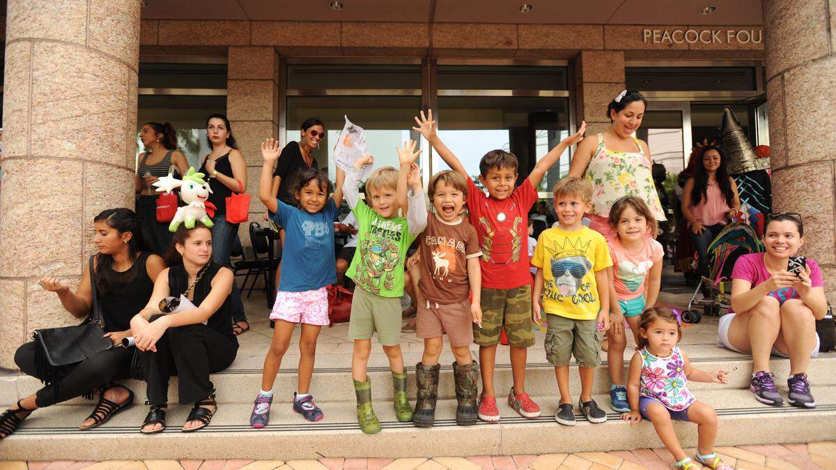 Kids Zone en el Arsht Cente. El sábado 8 de septiembre, de 10 a.m. a 10 p.m., participan más de 100 organizaciones culturales del sur de la Florida con mini actuaciones, talleres interactivos, clases de baile, demostraciones de chef, actividades para niños, caminatas y tours, comida y bebida, bandas en vivo y djs, y más.