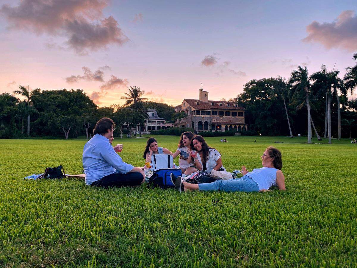 Deering Estate es el lugar perfecto para celebrar el Día de la Madre en la bahía de Biscayne.
