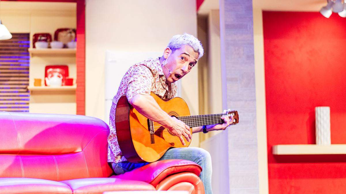 Yubrán Luna interpreta a Jorge en 'Lo de atrás sí importa'.