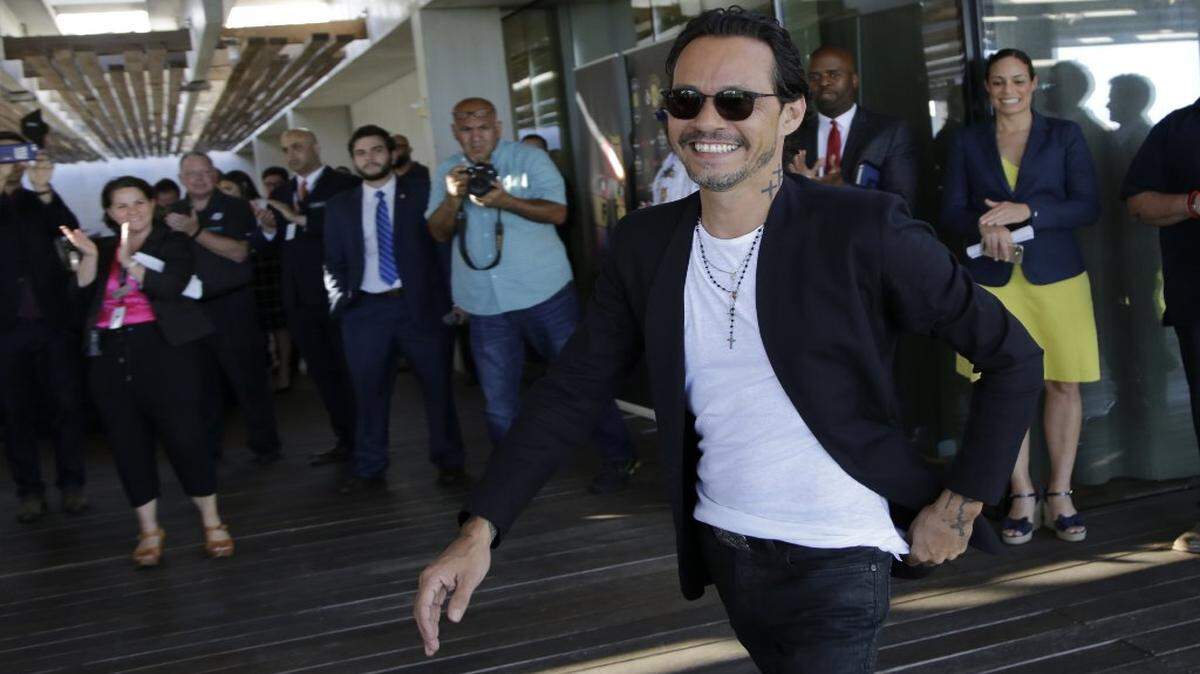 Marc Anthony se presenta en la conferencia del prensa, la tarde del miércoles 3 de mayo del 2017, en el Museo de Arte de Miami. Se anunció que Anthony cantará en el show del mediotiempo de El Clásico entre Real Madrid y FC Barcelona, el próximo 29  de julio en el Hard Rock Stadium en Miami.