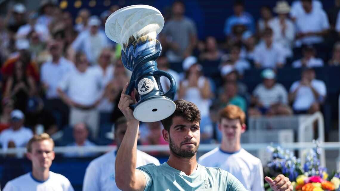 Desenlace inesperado: Alcaraz se corona en Cincinnati tras retiro de Sinner
