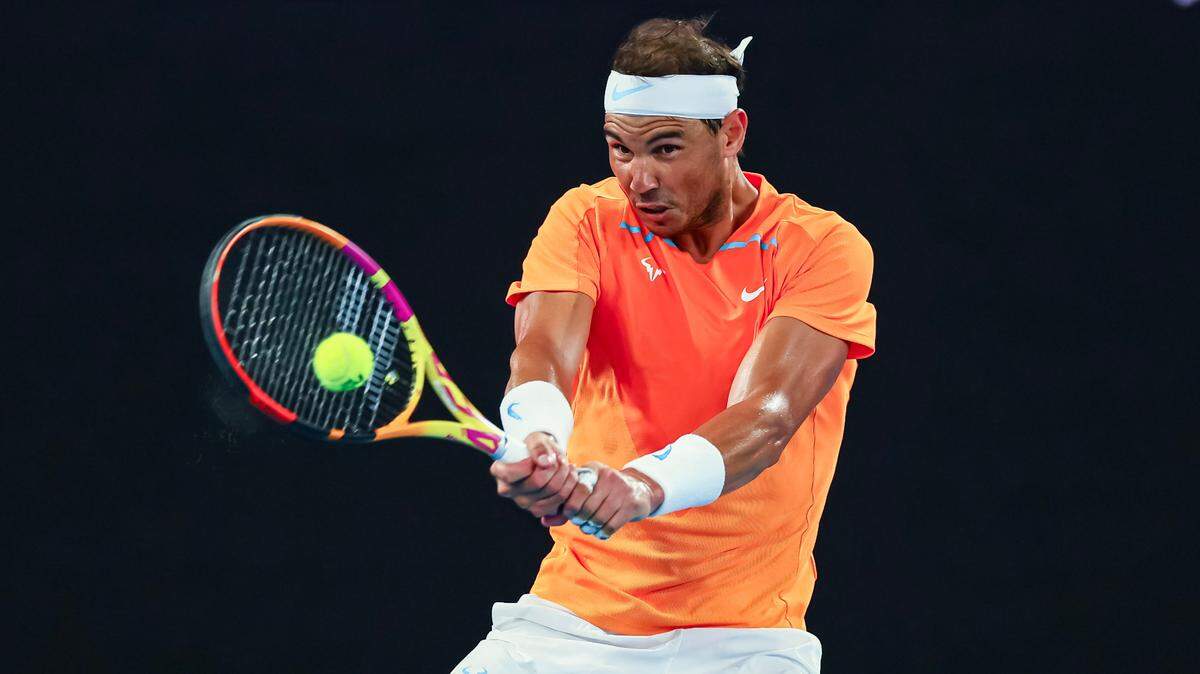 Foto de archivo. Rafael Nadal se retiró del Abierto de Australia por una lesión una semana antes del primer major de la temporada, tras disputar apenas un torneo en su regreso después de 12 meses sin jugar.