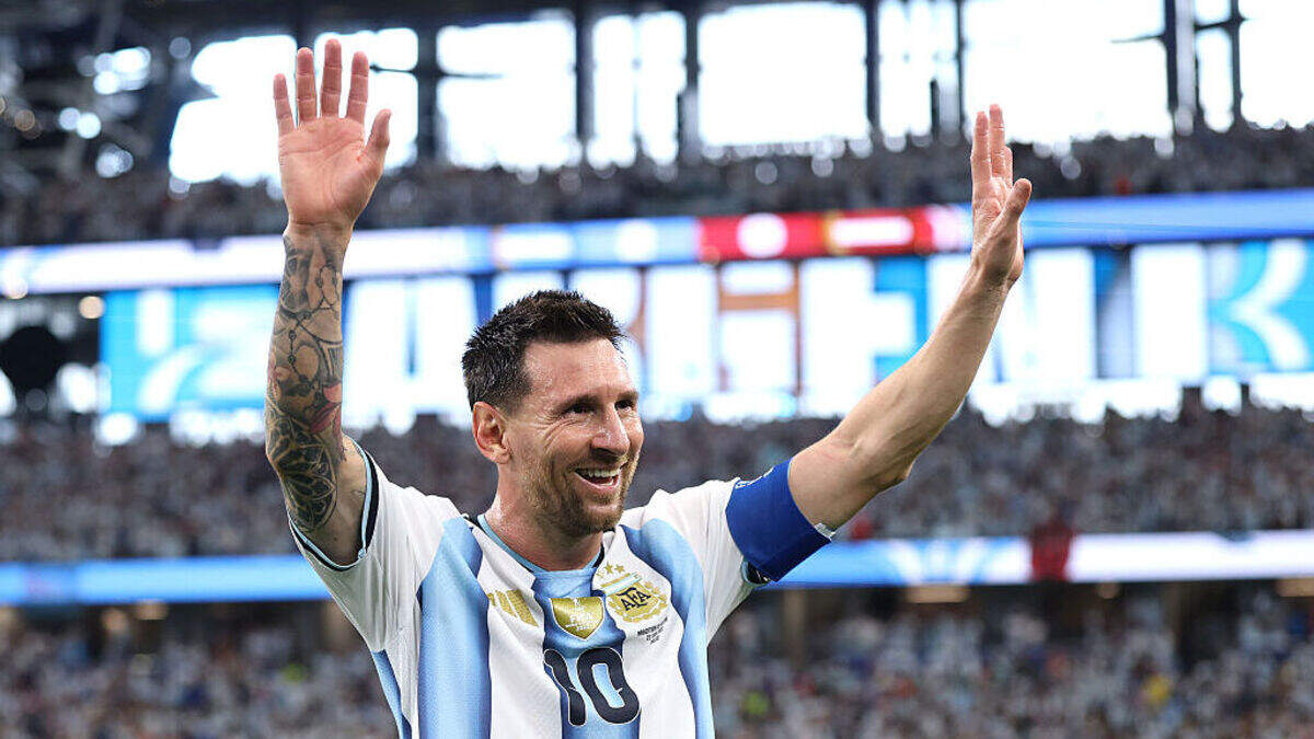Argentina y todo el planeta fútbol le rinden este miércoles un sentido “gracias por tanto” a Lionel Messi, que celebra 39 años disfrutando de su idilio total con la Copa del Mundo.