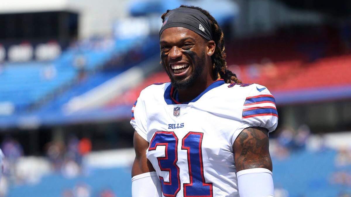 Foto de archivo. Damar Hamlin recibió el alta de un hospital en Buffalo el miércoles, poco más de una semana después de sufrir un paro cardiaco en pleno partido de los Bills en Cincinnati y tras someterse a una serie de análisis, informaron sus médicos.