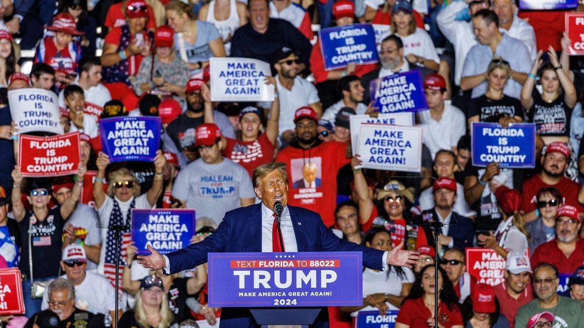 
Two days after his Hialeah rally, pictured here, a pumped ex-president Donald Trump railed against his political opponents calling them “vermin” and evoking Hitler and Nazi Germany in New Hampshire on Veteran’s Day. 