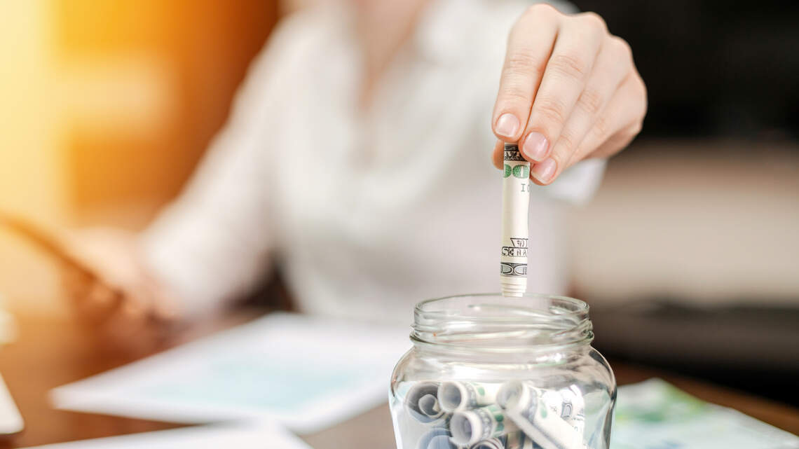¿Ya sabes cómo tomar control de tus finanzas? Hábitos y descuidos que las sabotean