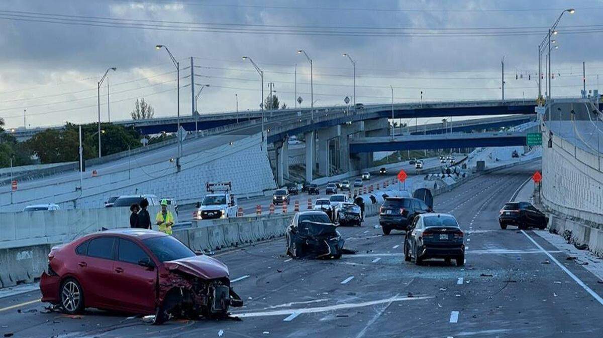 Una mujer falleció y dos personas resultaron heridas cuando seis vehículos chocaron en la I-95 en el Condado Broward.