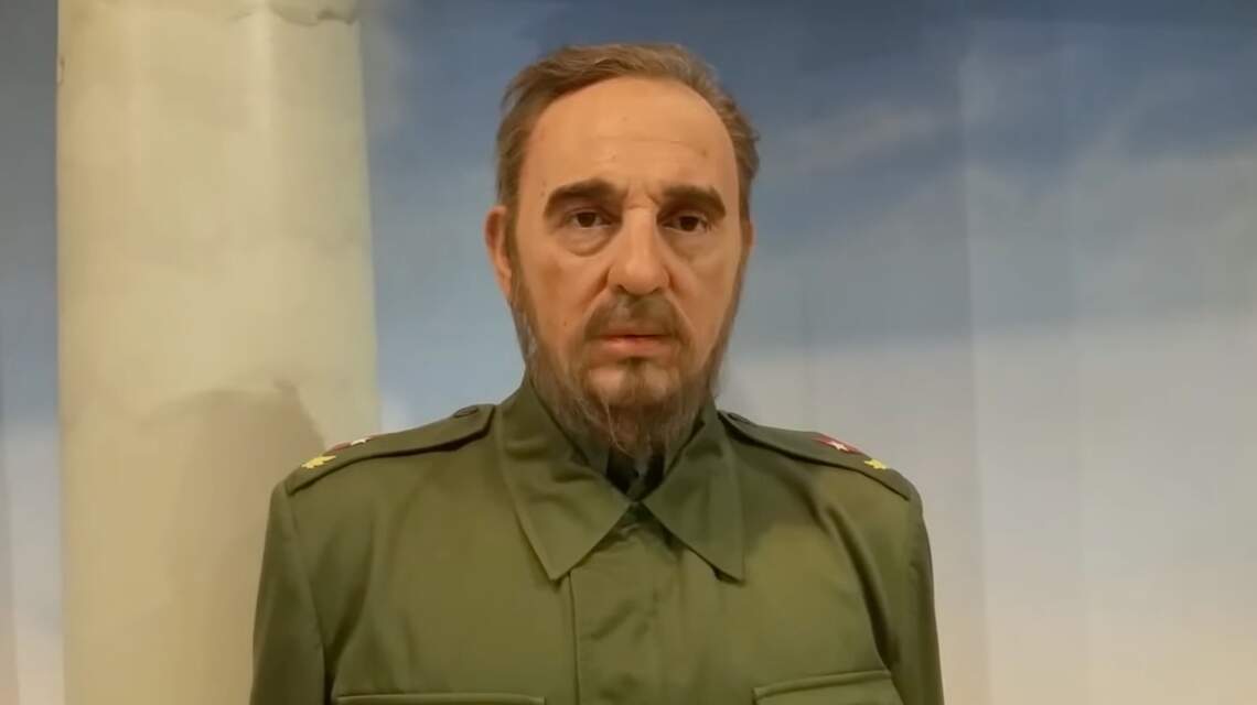 Cubanos lanzan petición para quitar estatua de Fidel Castro de un museo en Nueva York