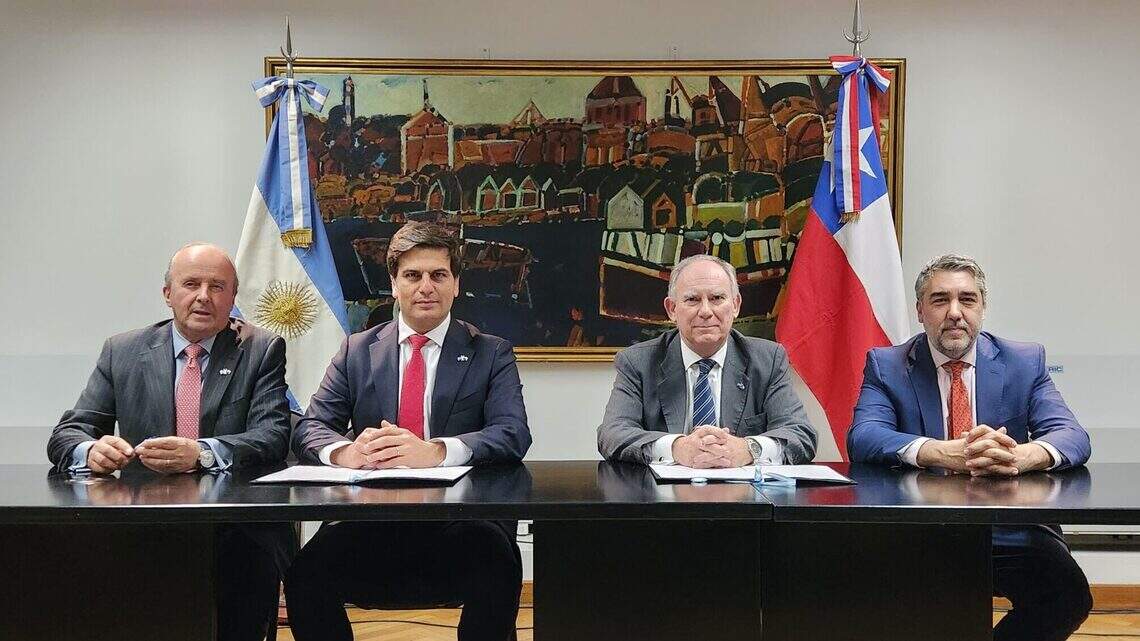 Argentina y Chile buscan reforzar tratado minero para impulsar inversiones millonarias