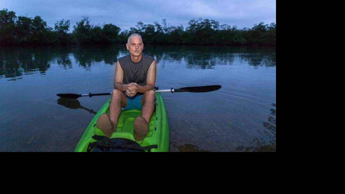 En 2013, Jim Harper, un escritor de Miami, tenía un contrato para escribir una serie de historias educativas sobre cómo proteger los arrecifes de coral al norte de Miami. "Nos dijeron que no usáros el término cambio climático", dijo. "Los empleados estaban tan nerviosos que ni siquiera hablaban de ello" .