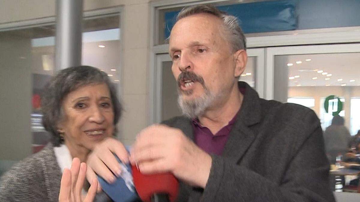 MIGUEL BOSÉ SE ENFADA CON LA PRENSA Europa Press Reportajes / Europa Press 22/2/2023