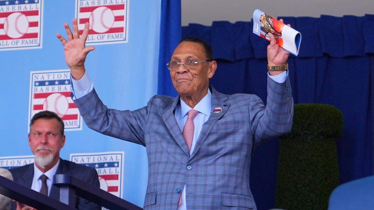 Cuando mencionemos a los mejores peloteros de la historia del béisbol cubano tenemos que nombrar a Tony Pérez, miembro del Salón de la Fama de Cooperstown.