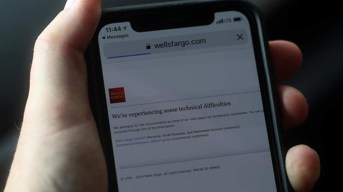 Mensaje de Wells Fargo confirmando que están experimentando problemas técnicos Foto: Justin Sullivan/Getty Images)