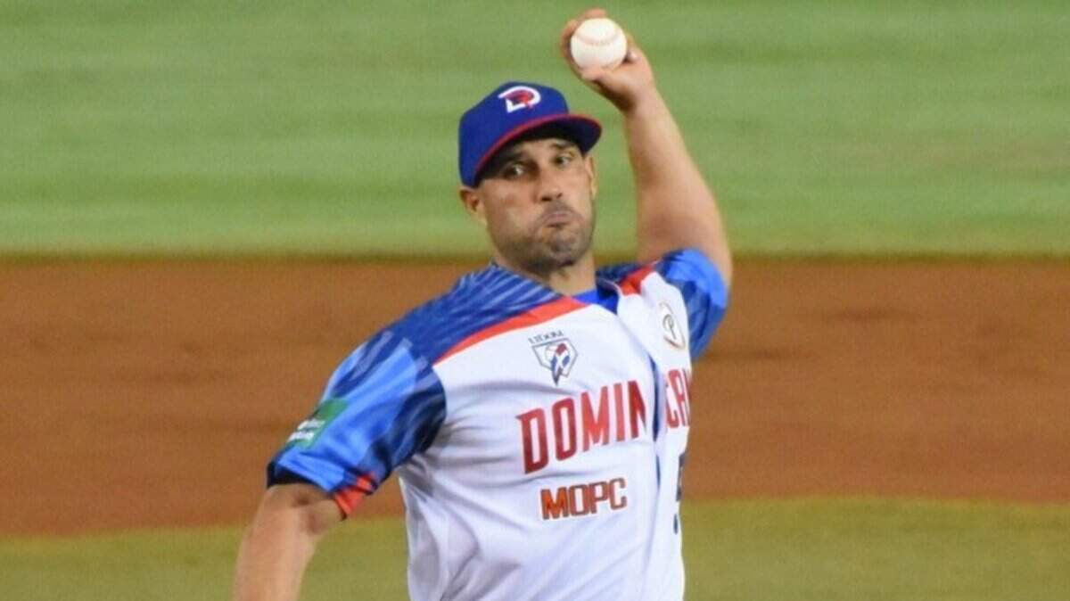 El incombustible Raúl Valdés sigue sumando capítulos a su extensa carrera por los montículos del mundo.