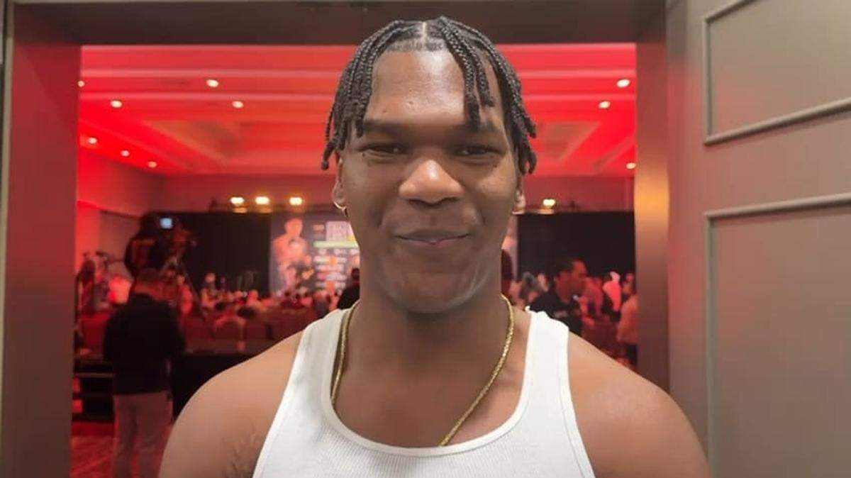 Dainier Peró en el Hotel Caribe Royale. Por quinta vez en su carrera el peso completo cubano subirá al ring en este conocido recinto de Orlando para ser uno de los animadores de la velada por el aniversario 103 de la Asociación Mundial del Boxeo (AMB).