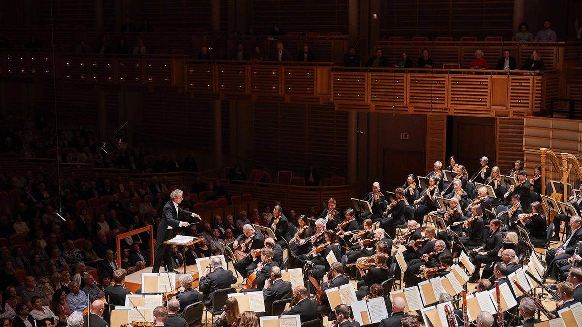 Franz Welser-Möst y la Cleveland Orchestra en el Arsht Center.