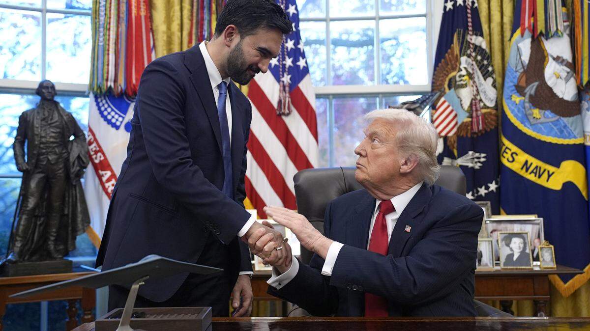El presidente Donald Trump se reúne con el alcalde electo de Nueva York, Zohran Mamdani, en la Oficina Oval de la Casa Blanca el pasado viernes.