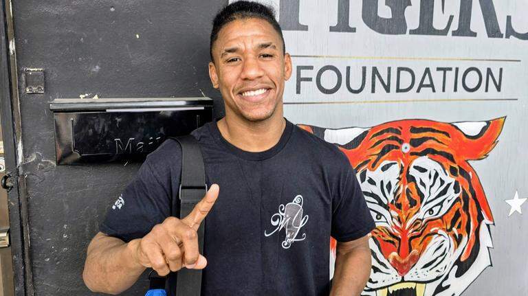 Campeón cubano abre la puerta a un choque con Yuriorkis Gamboa en BKB: si está en mi camino, vamos contra él