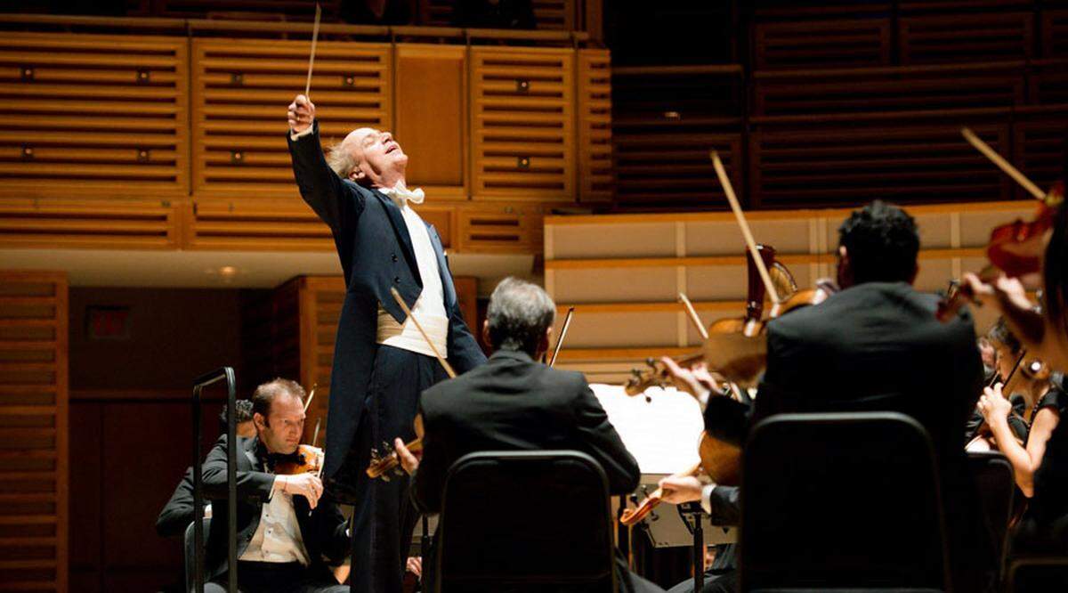 La Miami Symphony Orchestra, bajo la dirección del maestro Eduardo Marturet, inaugura su 30 temporada con el concierto Ocean Drive in Viena,