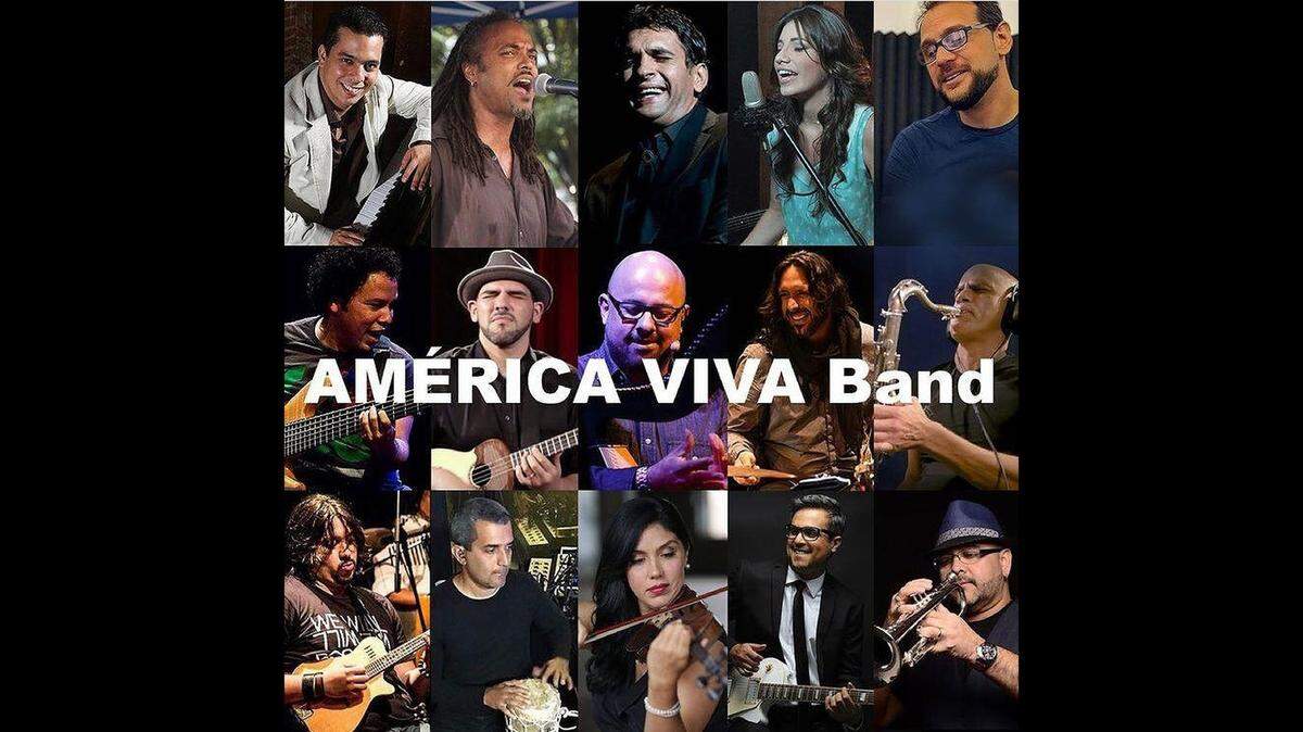 Los músicos de la banda encabezada por César Orozco para el espectáculo “América Viva”. 